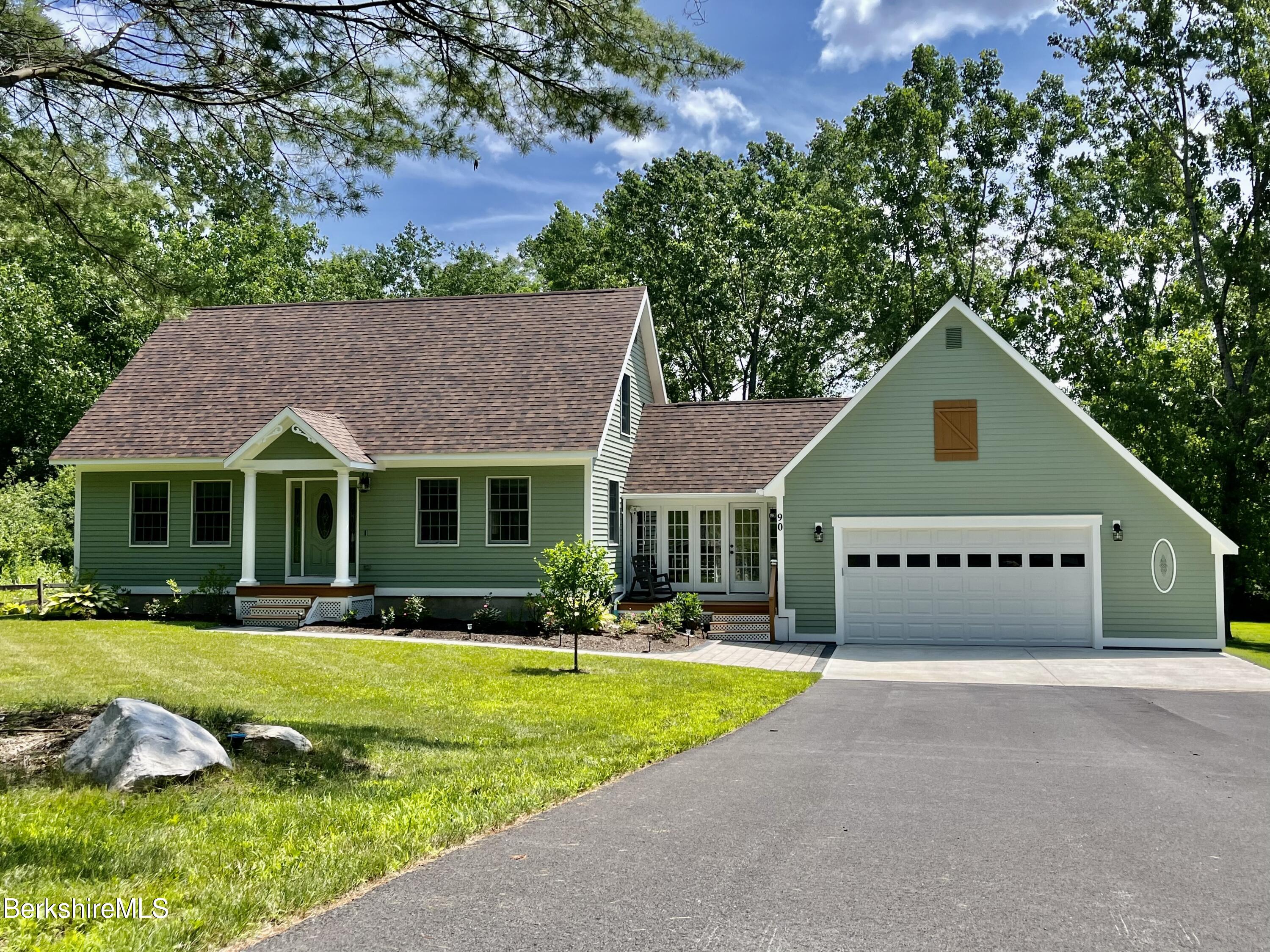 90 Valentine Road Pittsfield, MA 01201 - Photo 1 of 54 90 Valentine Rd