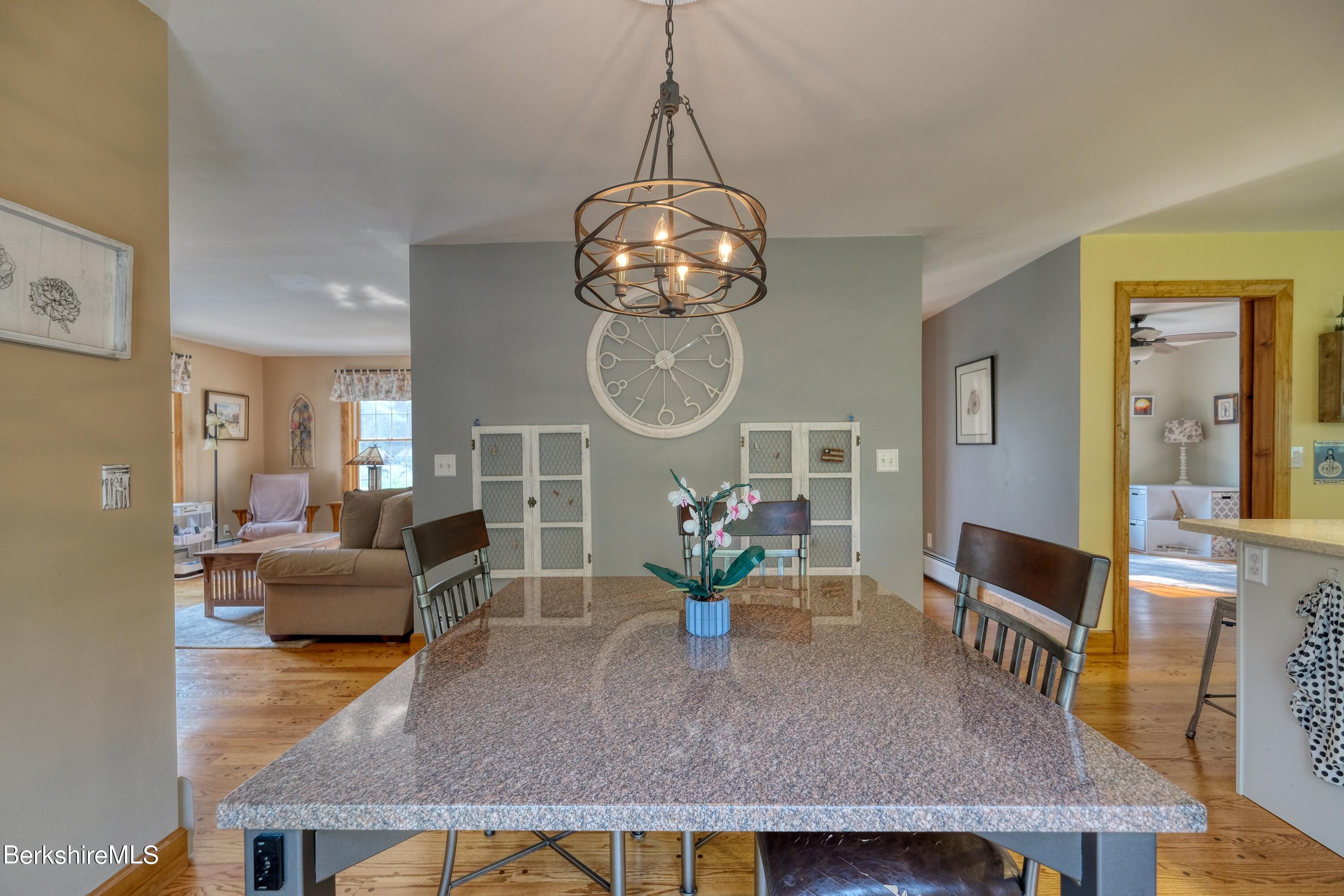 90 Valentine Road Pittsfield, MA 01201 - Photo 15 of 54 Dining Area