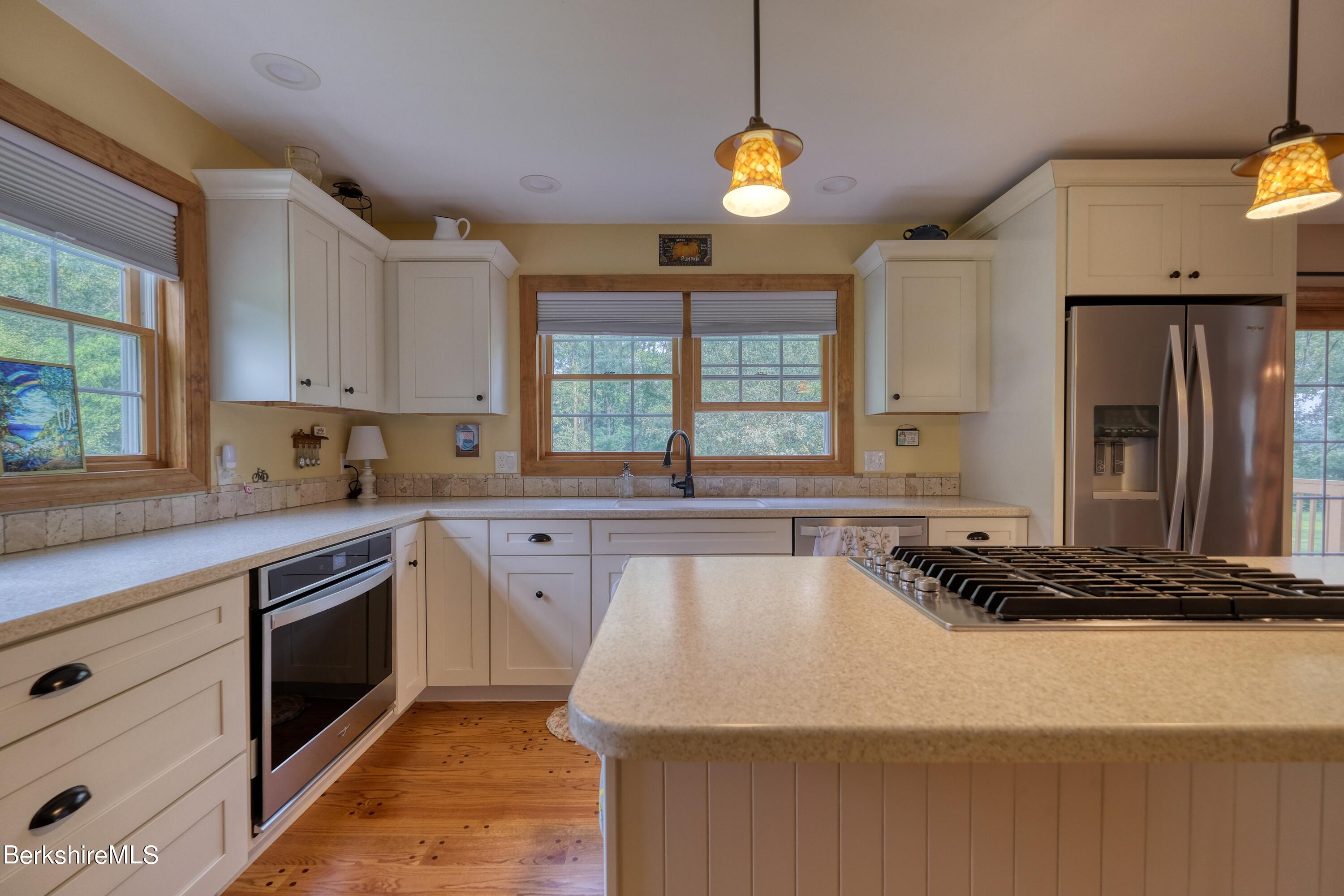 90 Valentine Road Pittsfield, MA 01201 - Photo 25 of 54 Kitchen
