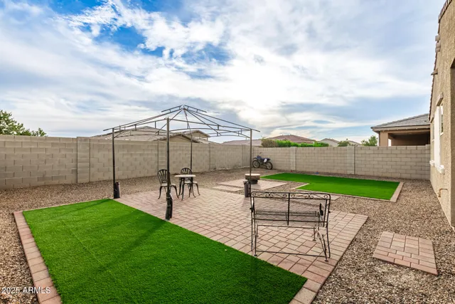 $419,900 | 17357 West Running Deer Trail, Surprise, AZ 85387