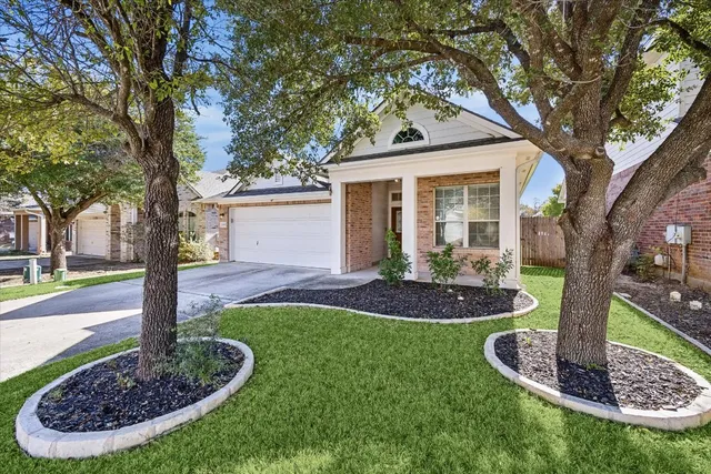 $2,200 | 2995 Overland Street, Round Rock, TX 78681