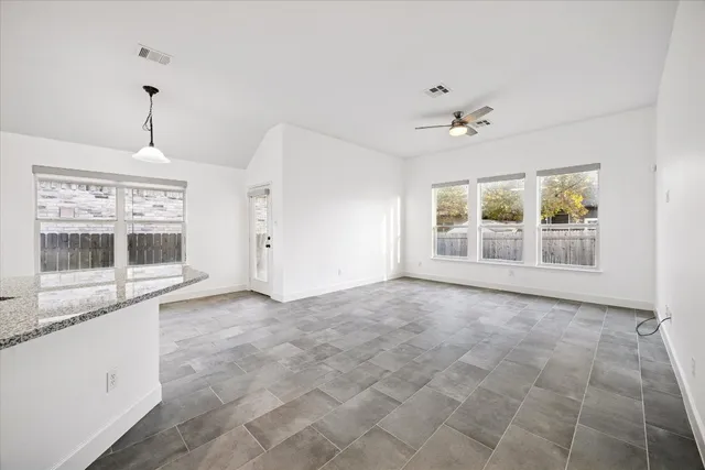 $2,200 | 2995 Overland Street, Round Rock, TX 78681