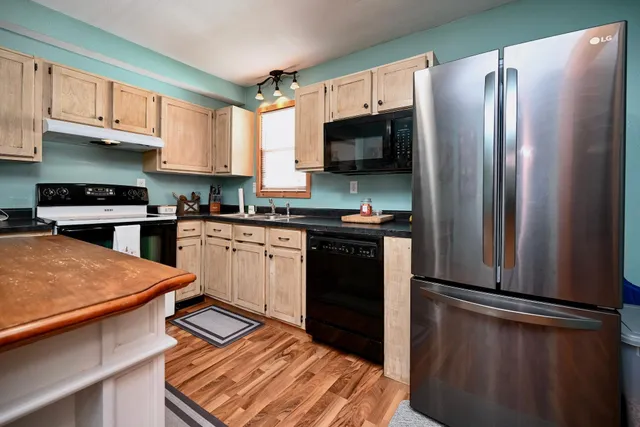 $210,000 | 313 South Washington Street, Houston, MN 55943