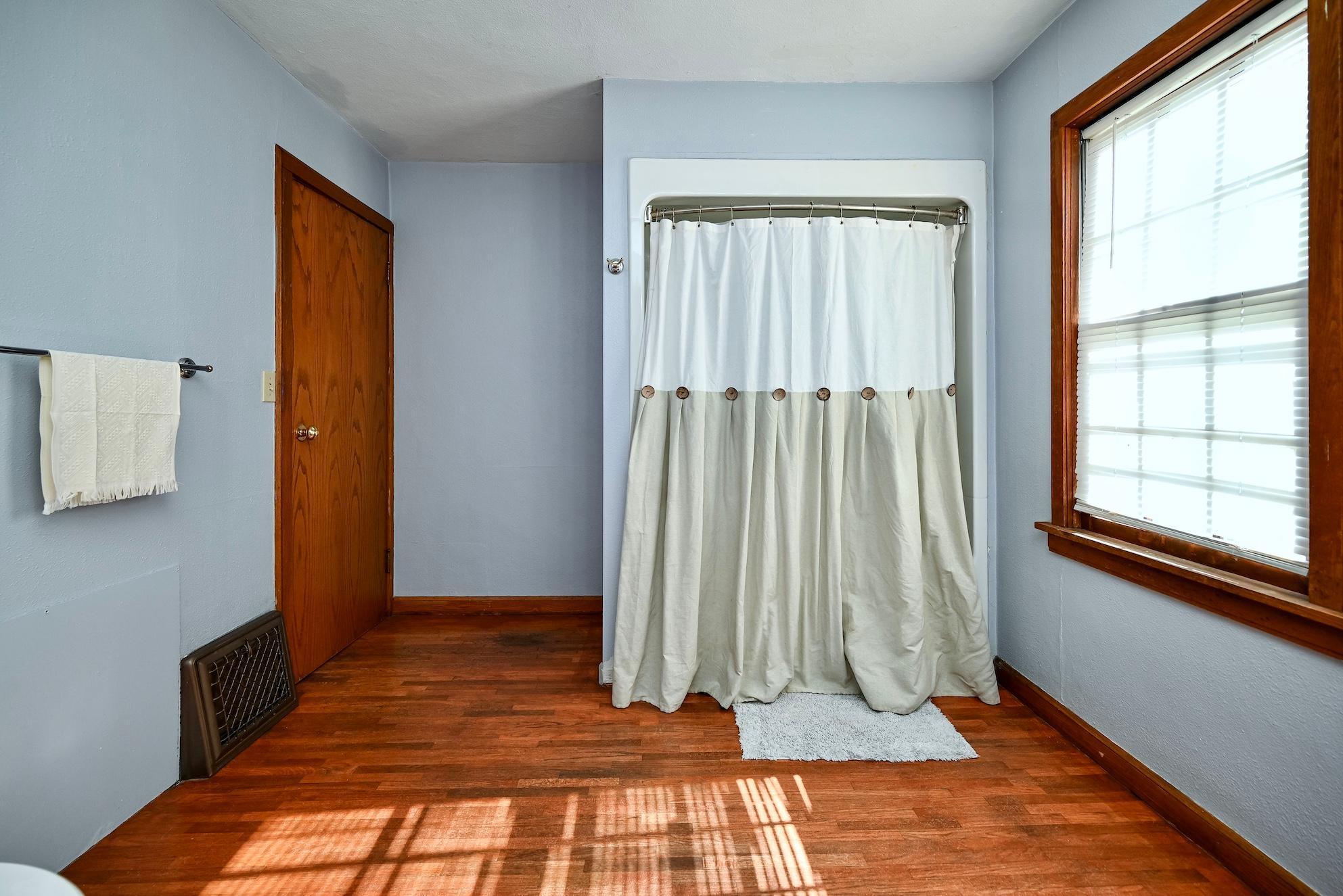 313 South Washington Street Houston, MN 55943 - Photo 20 of 35