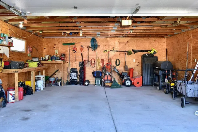 $210,000 | 313 South Washington Street, Houston, MN 55943