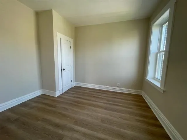 $1,700 | 185 Garfield Avenue, Unit A3, Jersey City, NJ 07305