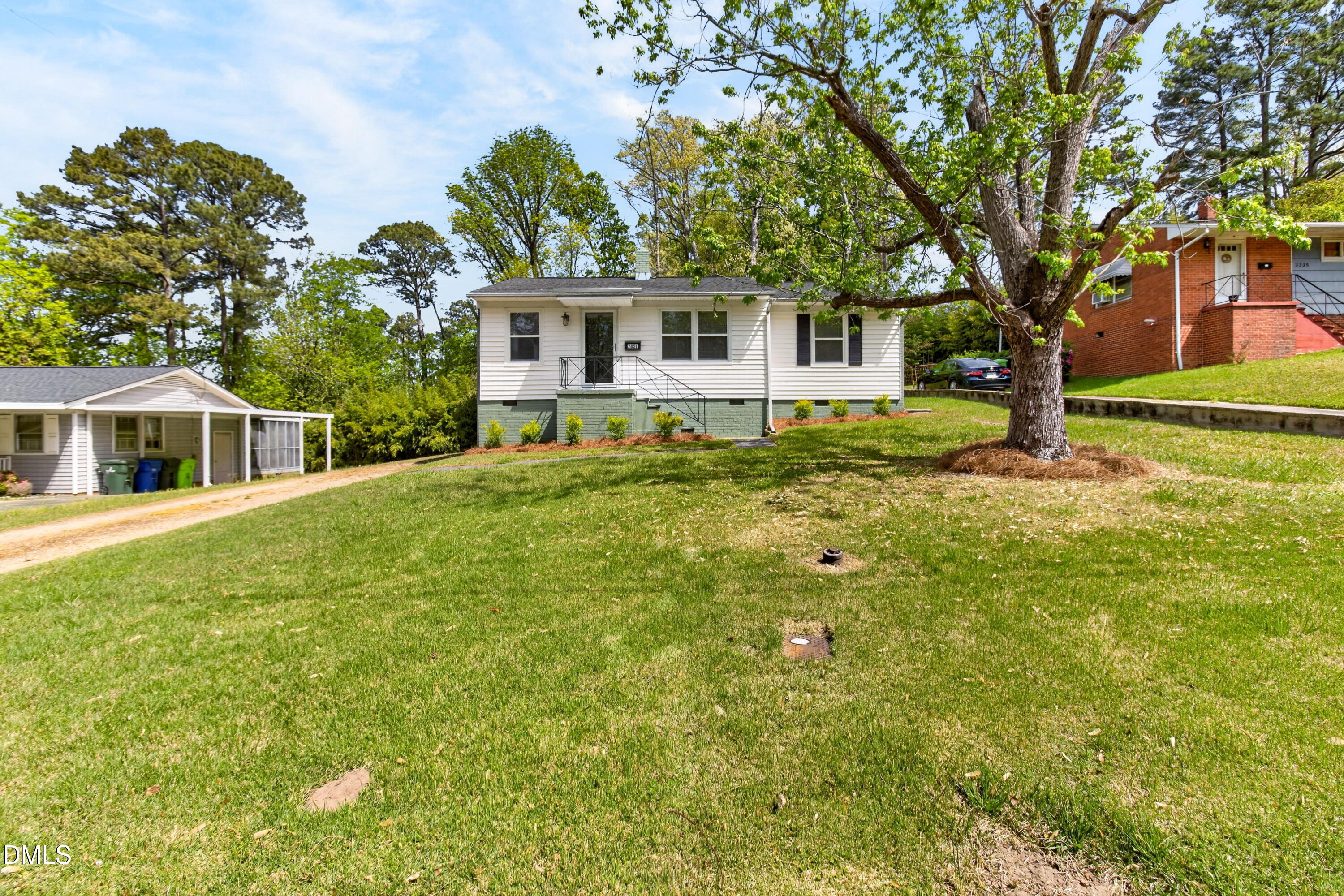 2331 Kennington Road Raleigh, NC 27610 - Photo 3 of 30