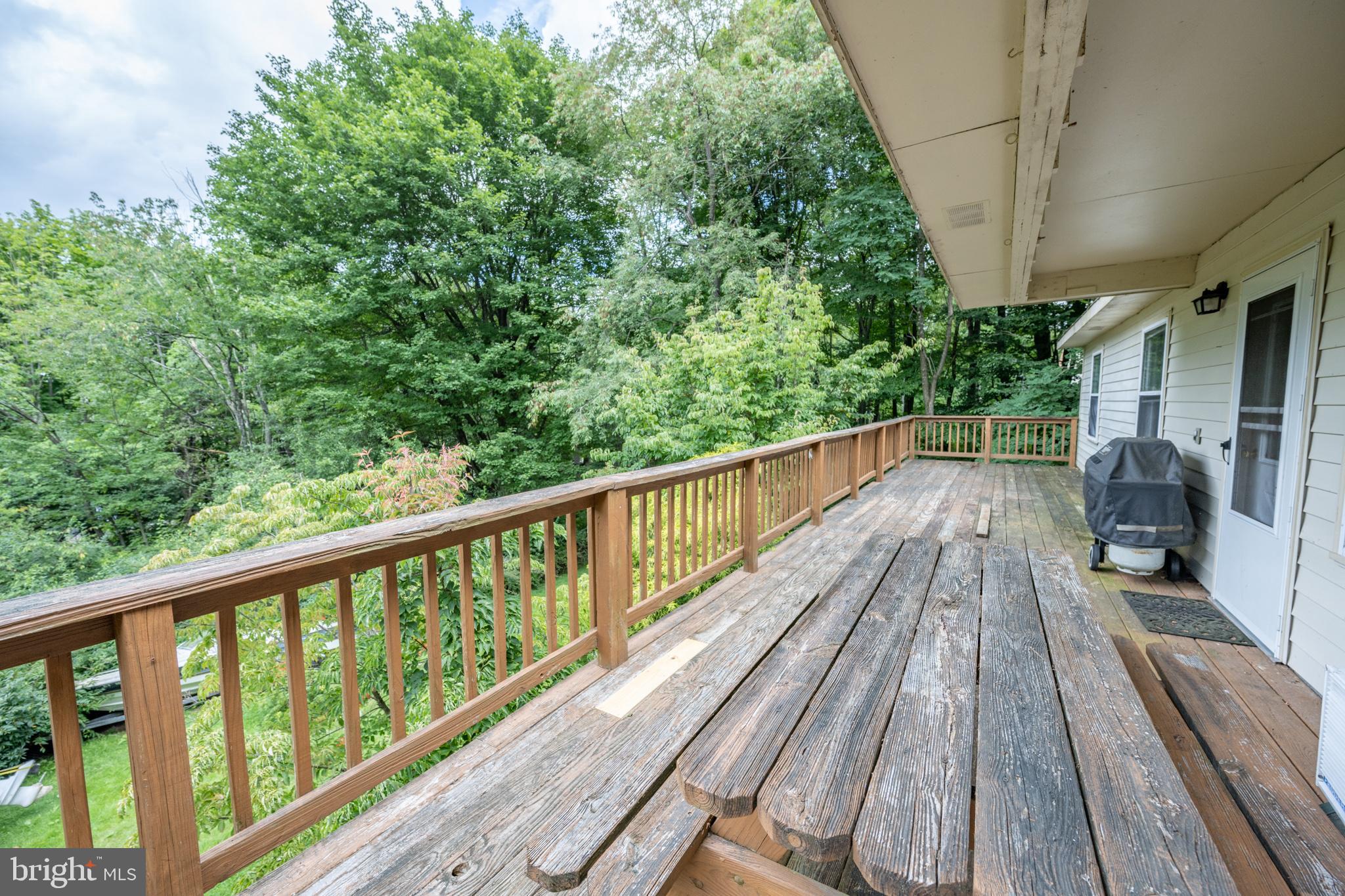 29 Sloan Tract Road Oakland, MD 21550 - Photo 13 of 32 Gallery Image 13