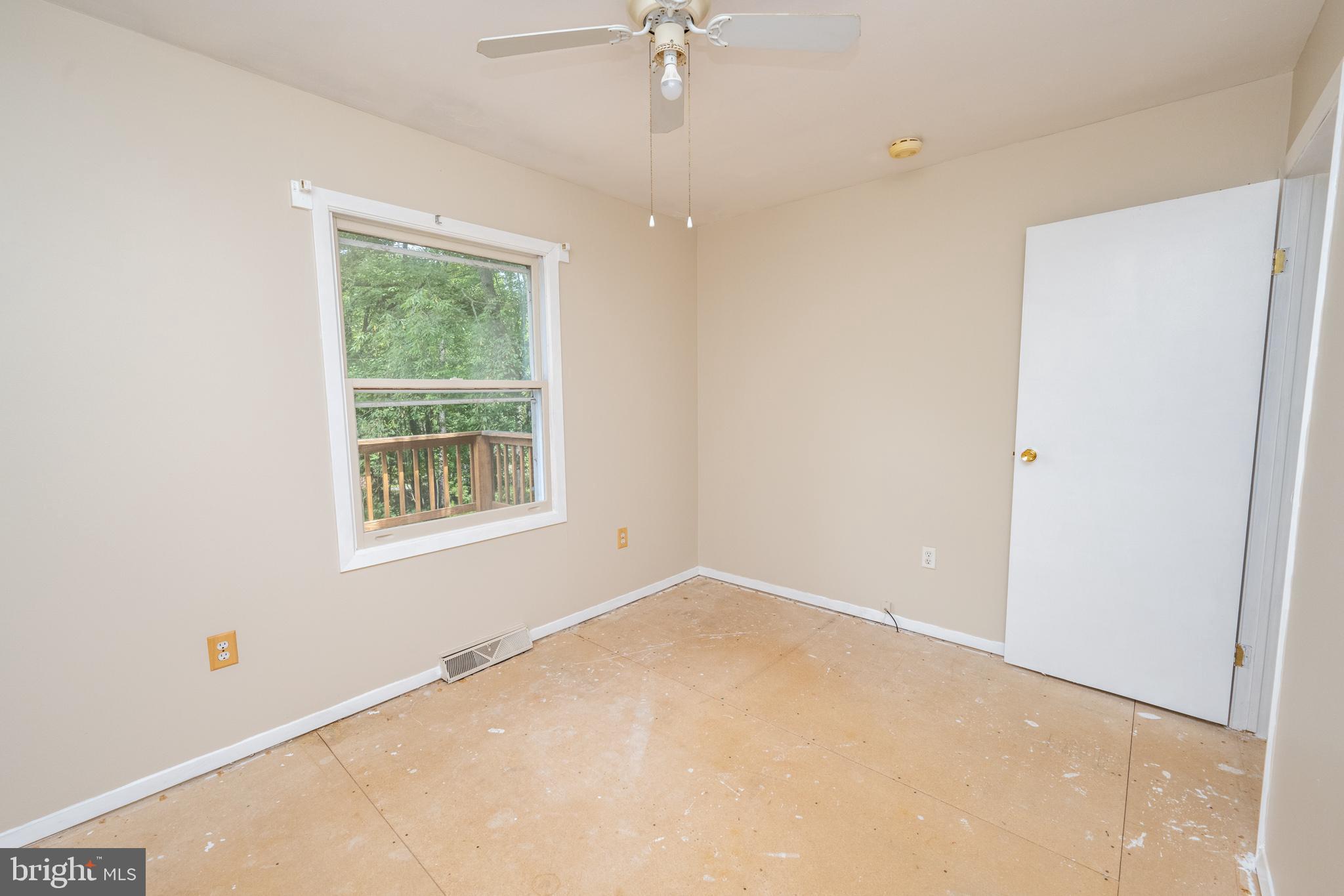 29 Sloan Tract Road Oakland, MD 21550 - Photo 16 of 32 Gallery Image 16