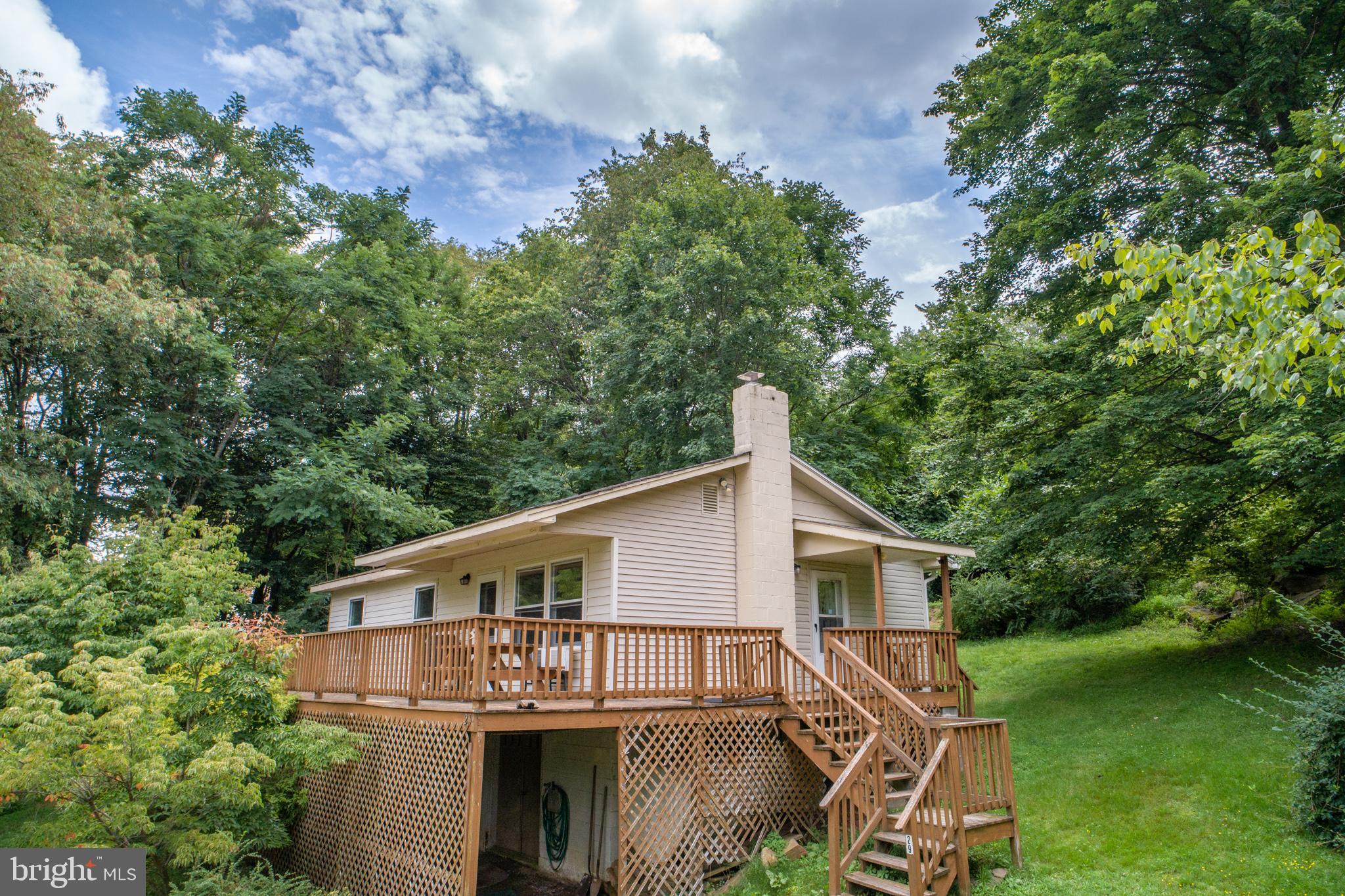 29 Sloan Tract Road Oakland, MD 21550 - Photo 2 of 32 Gallery Image 2