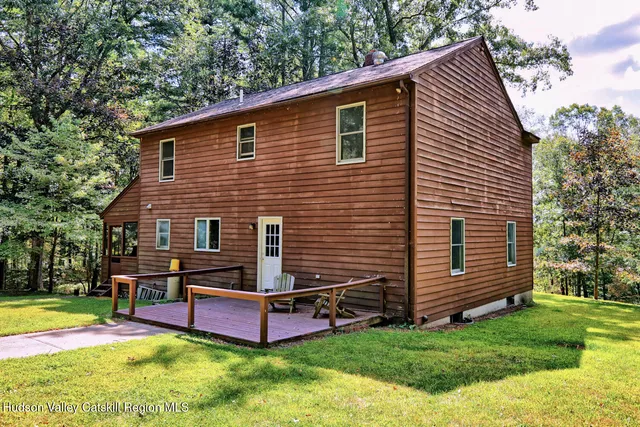 $599,000 | 70 Horseneck Road, Freehold, NY 12431