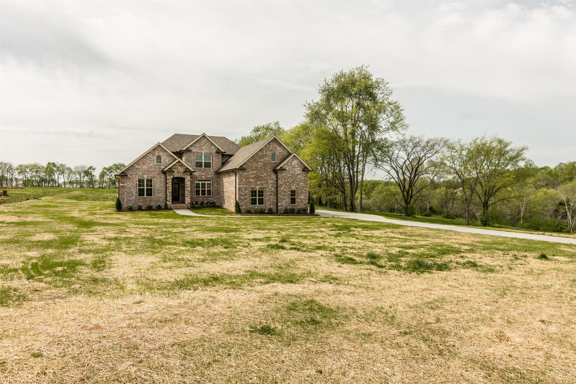 116 Branham Mill Road Gallatin, TN 37066 - Photo 2 of 30 Gallery Image 2