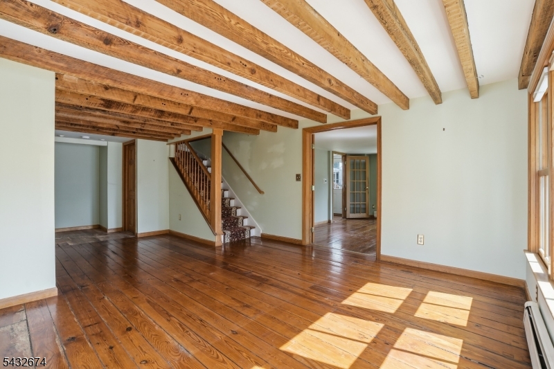 415 Village Road East West Windsor, NJ 08550 - Photo 16 of 33