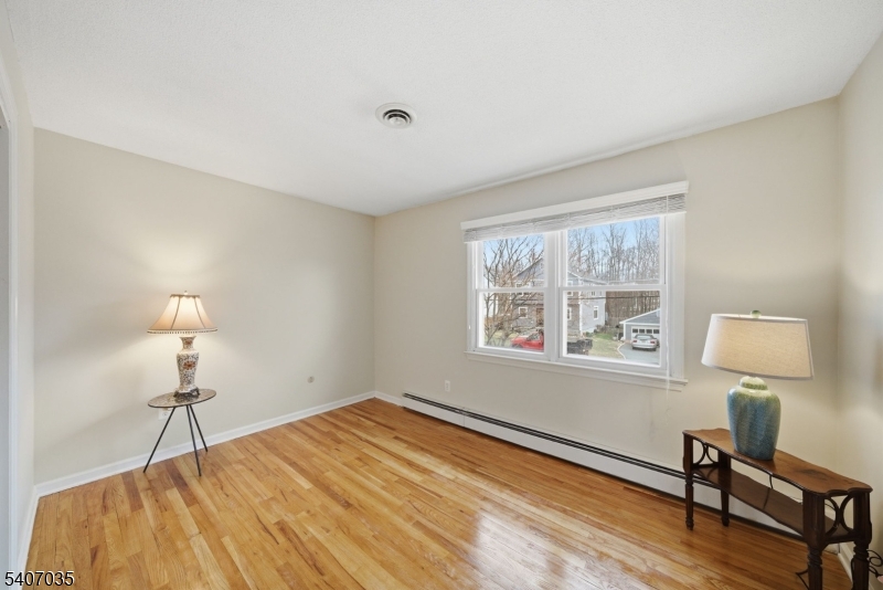 11 Deerfield Road Parsippany, NJ 07054 - Photo 26 of 42