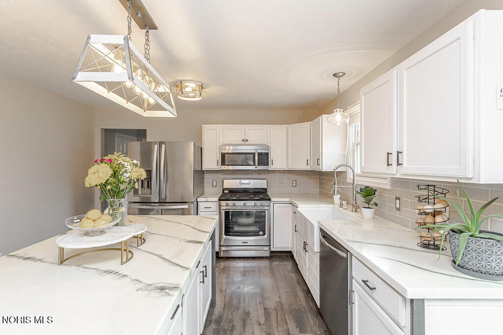 12560 Neapolis Waterville Road Whitehouse, OH 43571 - Photo 14 of 47 014