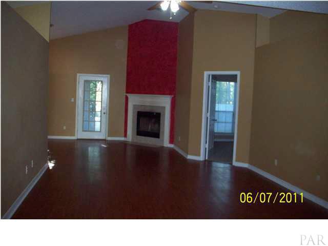 1614 Stanford Road Gulf Breeze, FL 32563 - Photo 3 of 17