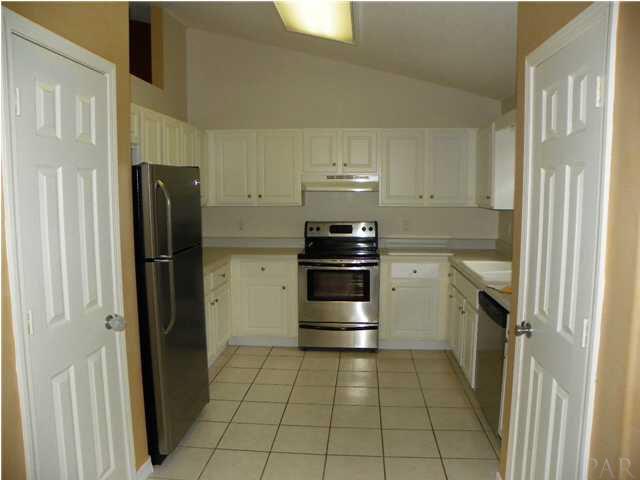 1614 Stanford Road Gulf Breeze, FL 32563 - Photo 5 of 17