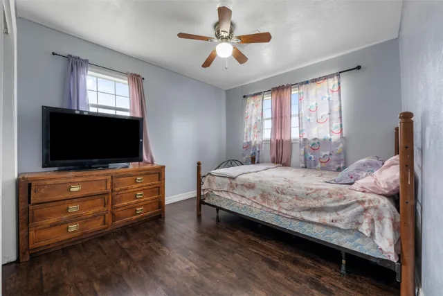 $355,000 | 12711 33rd Street, Santa Fe, TX 77510