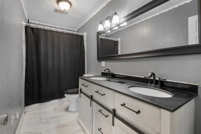 $355,000 | 12711 33rd Street, Santa Fe, TX 77510