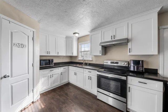 $355,000 | 12711 33rd Street, Santa Fe, TX 77510