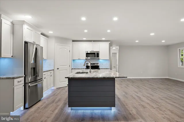 $479,900 | 152 Camelot Circle, Berlin, MD 21811