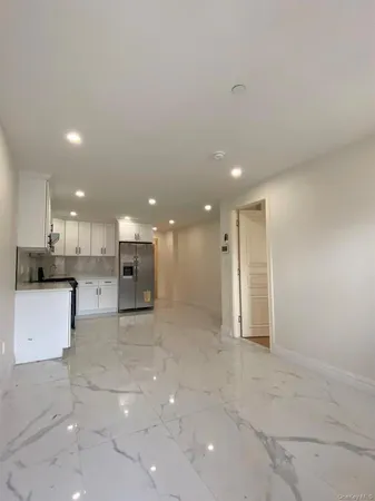 $3,600 | 140-05 32nd Avenue, Unit 2 | Flushing