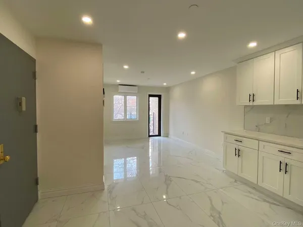 $3,600 | 140-05 32nd Avenue, Unit 2 | Flushing