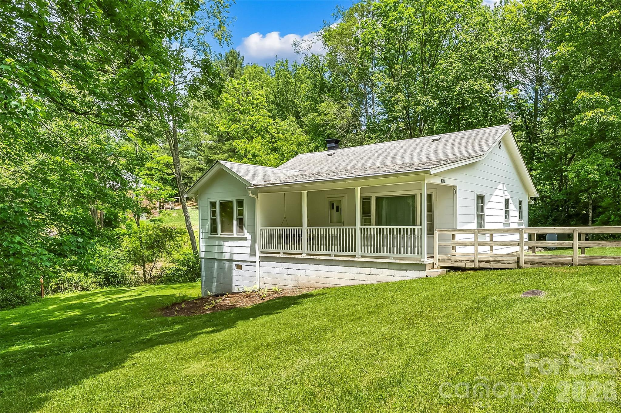 127 Stafford Road Spruce Pine, NC 28777 - Photo 1 of 33
