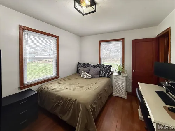 $185,000 | 624 West New Street, Palmyra, MO 63461