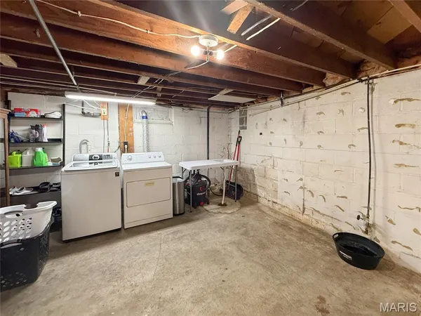 $185,000 | 624 West New Street, Palmyra, MO 63461