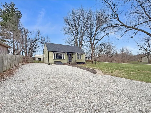 $185,000 | 624 West New Street, Palmyra, MO 63461