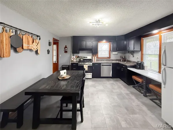 $185,000 | 624 West New Street, Palmyra, MO 63461