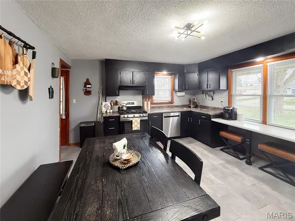 $185,000 | 624 West New Street, Palmyra, MO 63461