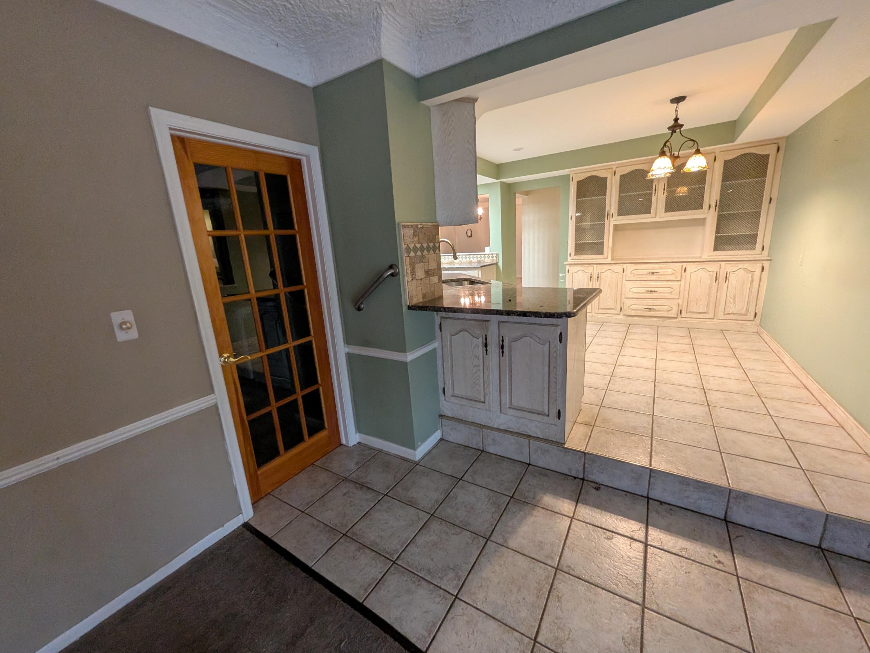 11235 Common Road Warren, MI 48093 - Photo 8 of 21 PXL_20260113_173732263