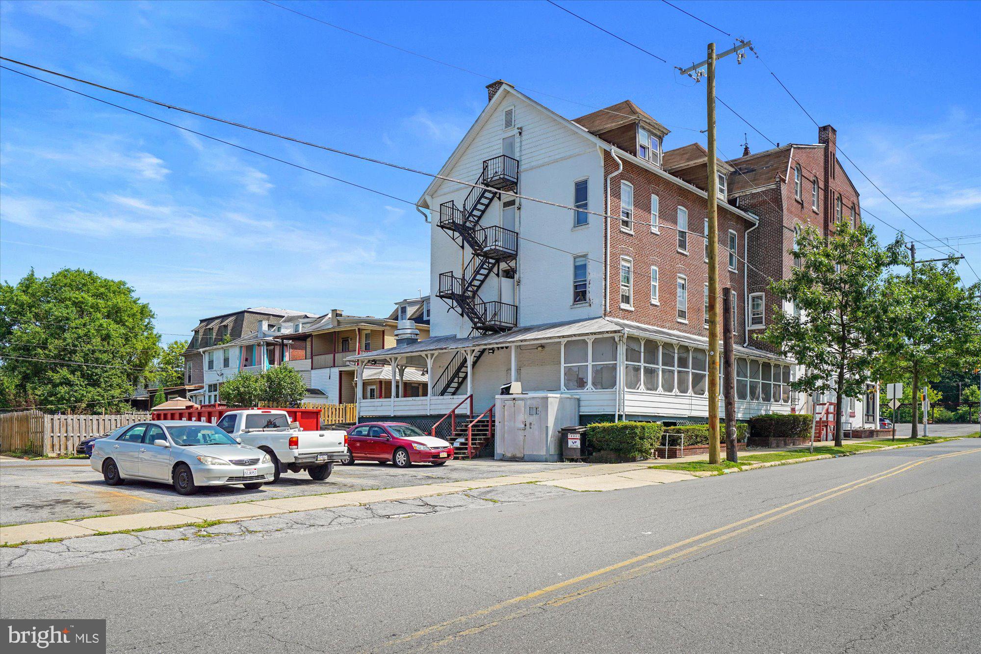 5 East Penn Avenue Wernersville, PA 19565 - Photo 2 of 38