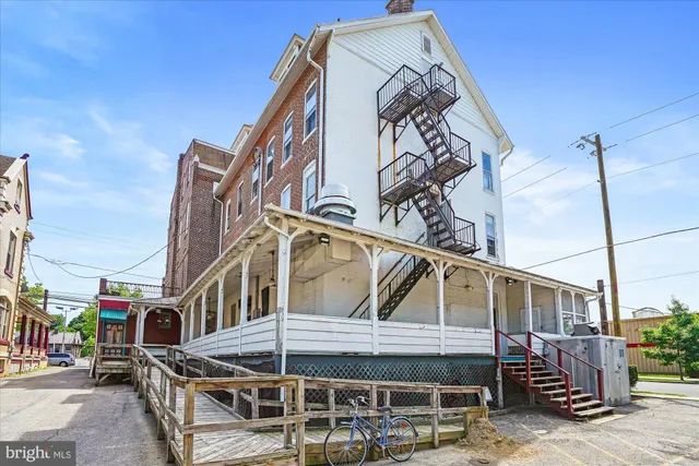 $2,850,000 | 5 East Penn Avenue, Wernersville, PA 19565