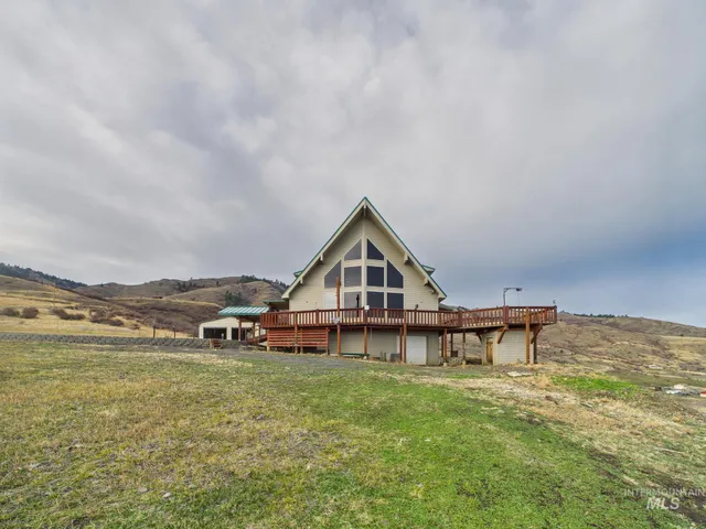 $649,000 | 190 Mdw Vw Lane, White Bird, ID 83554