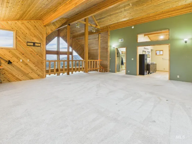 $649,000 | 190 Mdw Vw Lane, White Bird, ID 83554