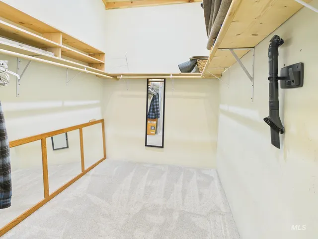 $649,000 | 190 Mdw Vw Lane, White Bird, ID 83554