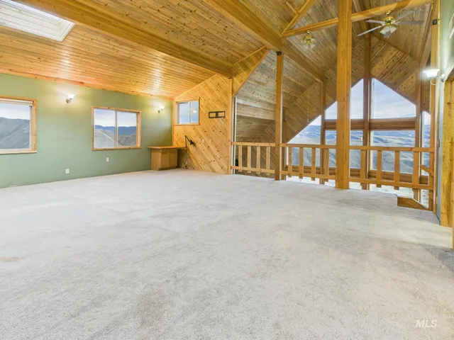 $649,000 | 190 Mdw Vw Lane, White Bird, ID 83554