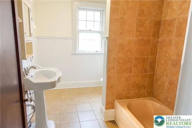 $2,950 | 5101 William Penn Highway, Easton, PA 18045