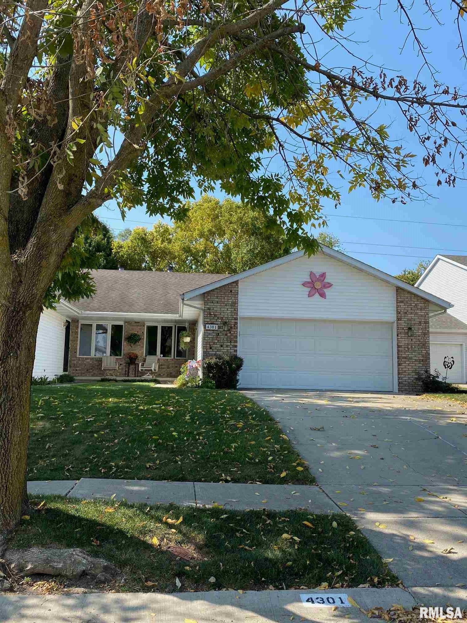 4301 Pickfair Road Springfield, IL 62703 - Photo 1 of 19