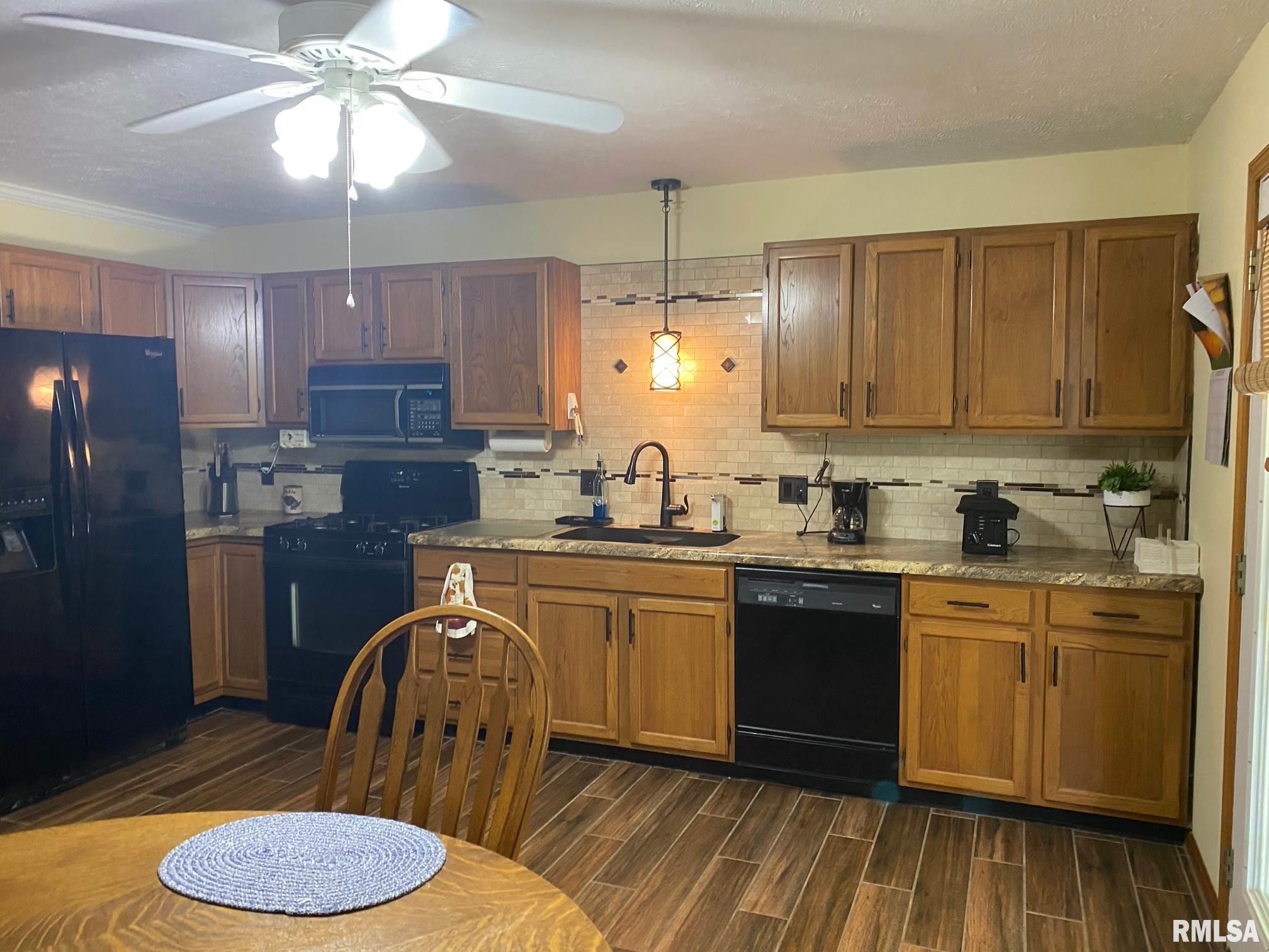 4301 Pickfair Road Springfield, IL 62703 - Photo 11 of 19