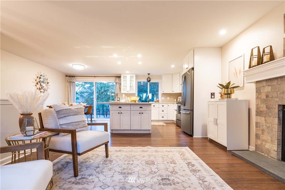 15215 Southeast 176th Place Renton, WA 98058 - Photo 2 of 19 Gallery Image 2