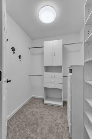 $575,000 | 2750 Bayview Drive, Pinckney, MI 48169