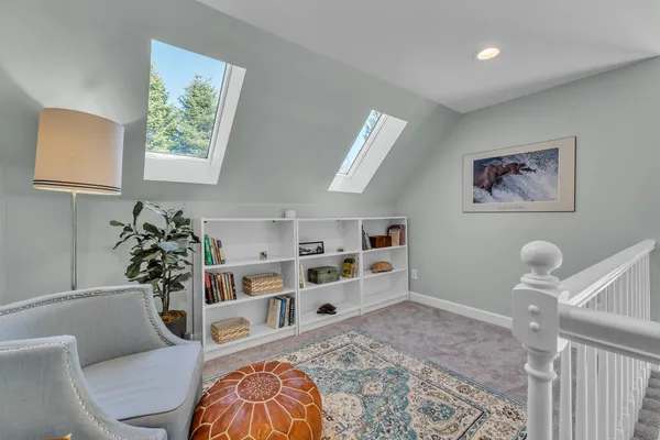 $575,000 | 2750 Bayview Drive, Pinckney, MI 48169