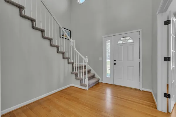 $575,000 | 2750 Bayview Drive, Pinckney, MI 48169