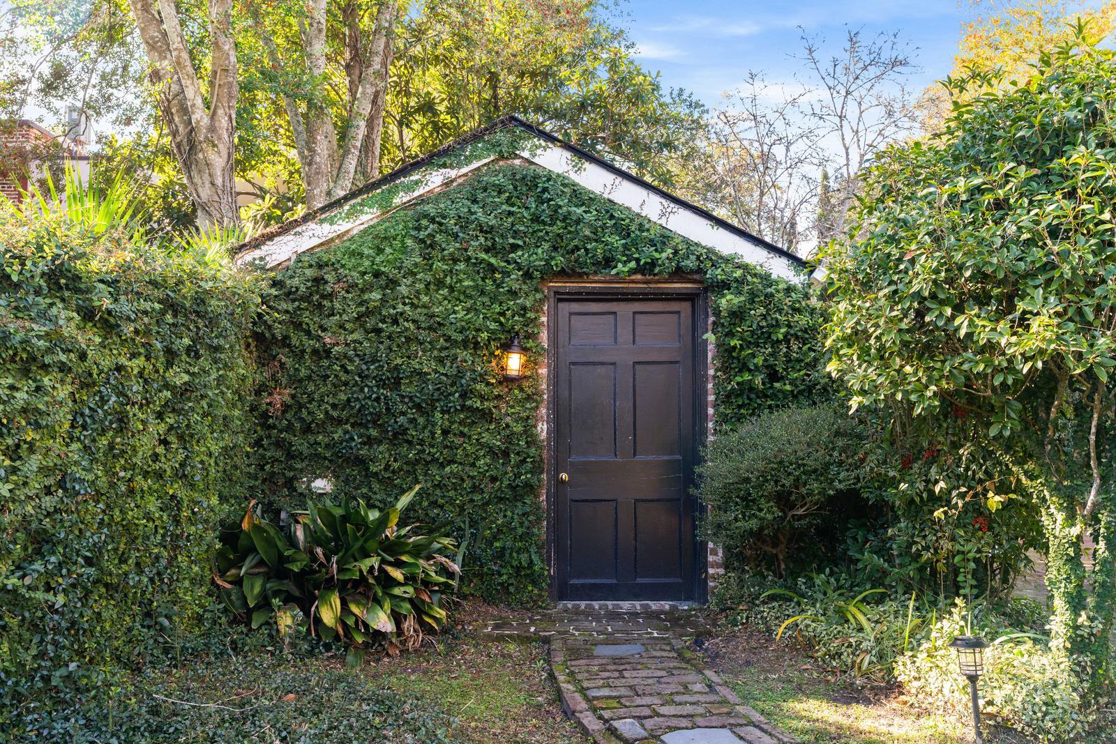 55 Laurens Street, Unit 55H Charleston, SC 29401 - Photo 35 of 49 40