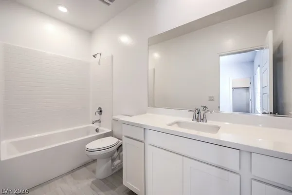 $2,194 | 600 Carriage Hill Drive, Unit 2151, Las Vegas, NV 89138