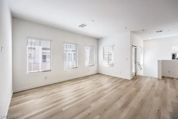 $2,194 | 600 Carriage Hill Drive, Unit 2151, Las Vegas, NV 89138